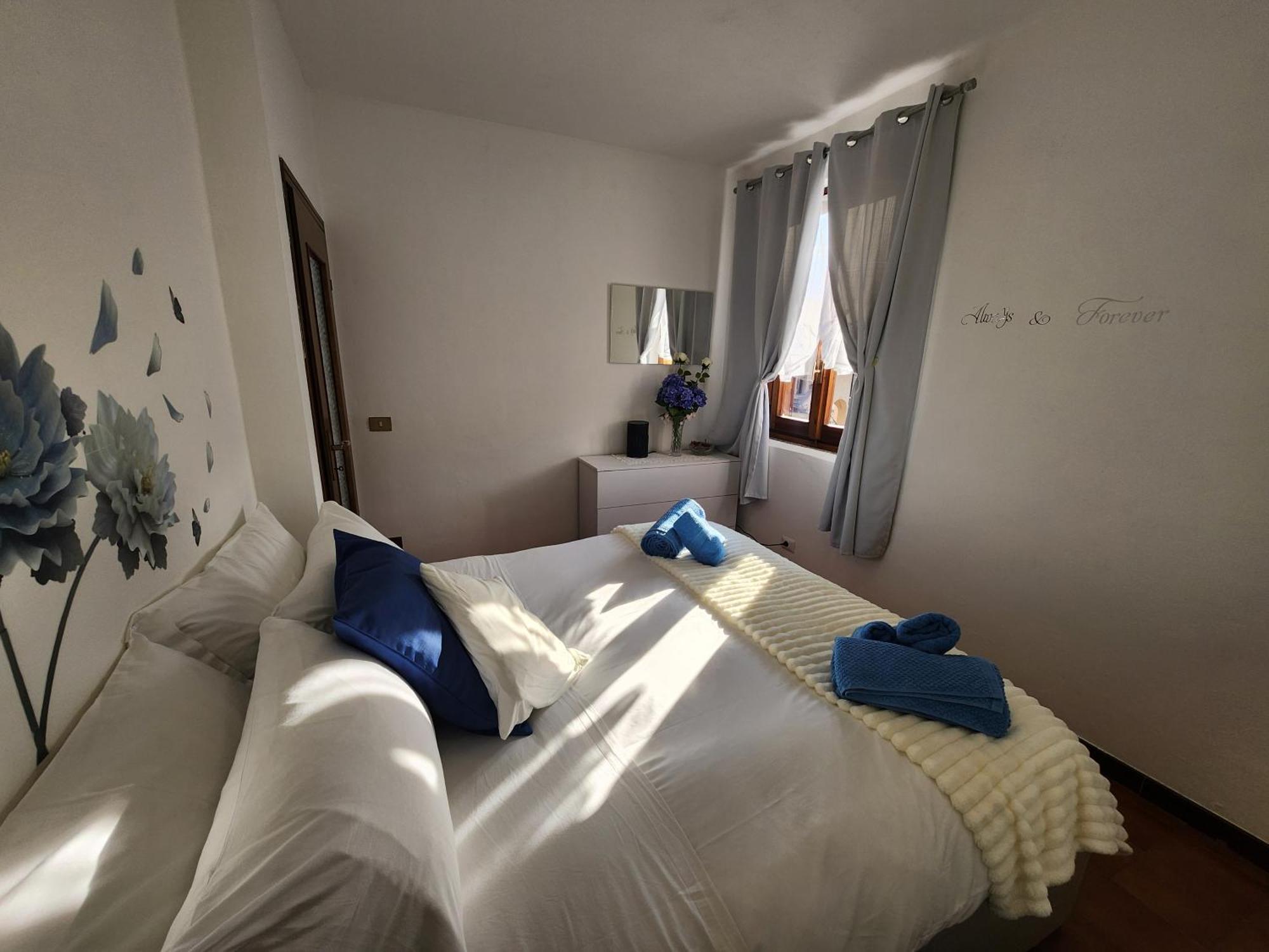 Laura'S Cottage With Lake View, Detached, 5 Kilometers From Varenna Lierna Exteriér fotografie